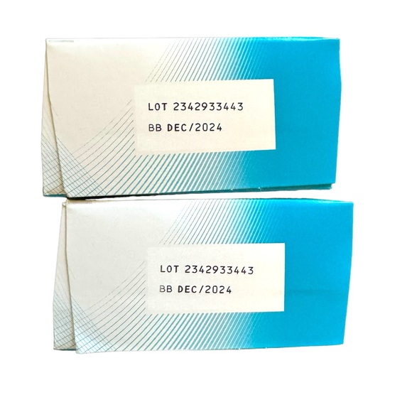 Oral-B Moisturizing Lozenges Dry Mouth Watermelon 36 Ct x 2 Boxes, Exp 12/24 - Picture 2 of 4